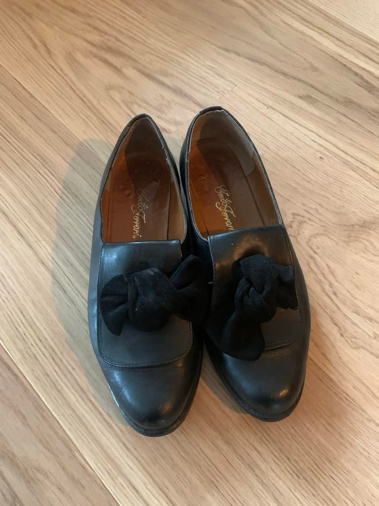 Italiaanse vintage leren schoenen met strik, Ophalen of Verzenden, Zo goed als nieuw, Instappers, Zwart