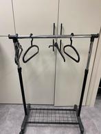 Kledingrek, Ophalen, Zo goed als nieuw
