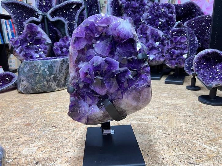Amethist cluster (78) hoogste kwaliteit, diep paarse kleur., Verzamelen, Mineralen en Fossielen, Mineraal, Ophalen of Verzenden