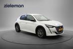 Peugeot E-208 Allure Pack 50 kWh - Carplay, Digitaal Cockpit, Auto's, 136 pk, Gebruikt, Met garantie (alle), Wit