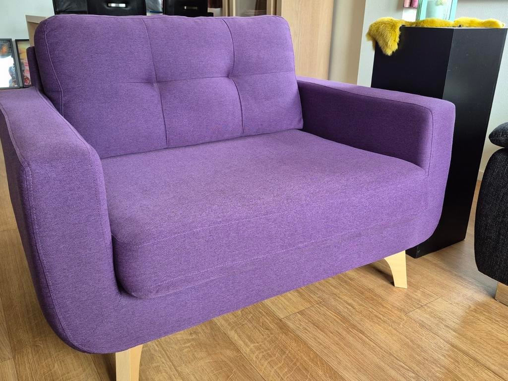 nette mooie paarse loveseat, Ophalen, Tweepersoons, 75 tot 100 cm, Zo goed als nieuw