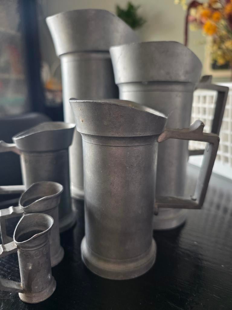 Antieke tinnen kannen en miniatuur kannen set, Ophalen of Verzenden