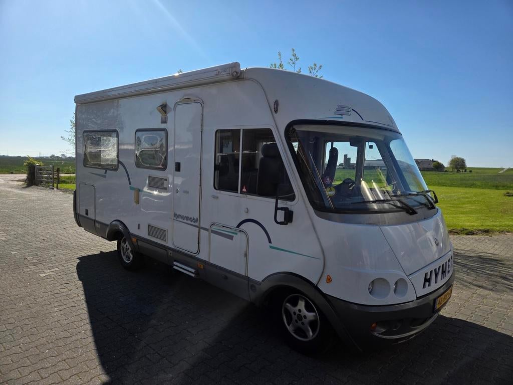 Hymer B574 /Fiat 2.8 jtd ,2003,frans bed,hefbed.airco, Integraal, Ringverwarming, 6 tot 7 meter, Koelkast