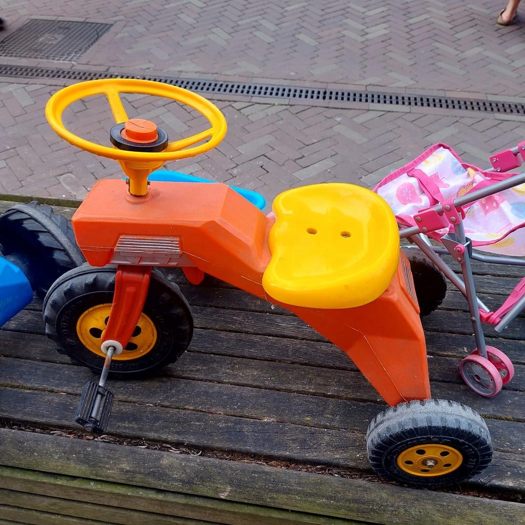 Oranje trapauto tractor voor kinderen, Ophalen, Gebruikt, Trapvoertuig