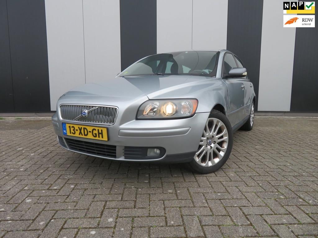 Volvo V50 1.8 Edition II, Voorwielaandrijving, Zwart, 4 cilinders, Parkeersensor