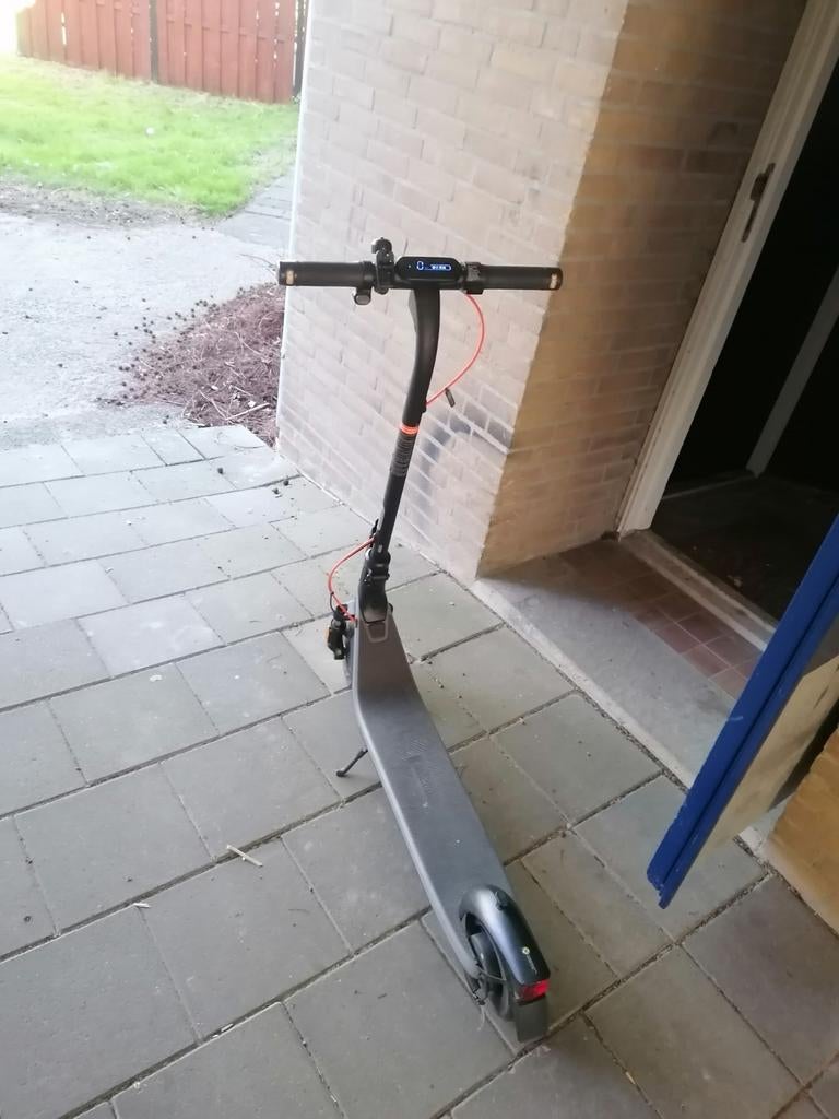 Ninebot elektrische step, Fietsen en Brommers, Steps, Ophalen of Verzenden, Elektrische step (E-scooter)