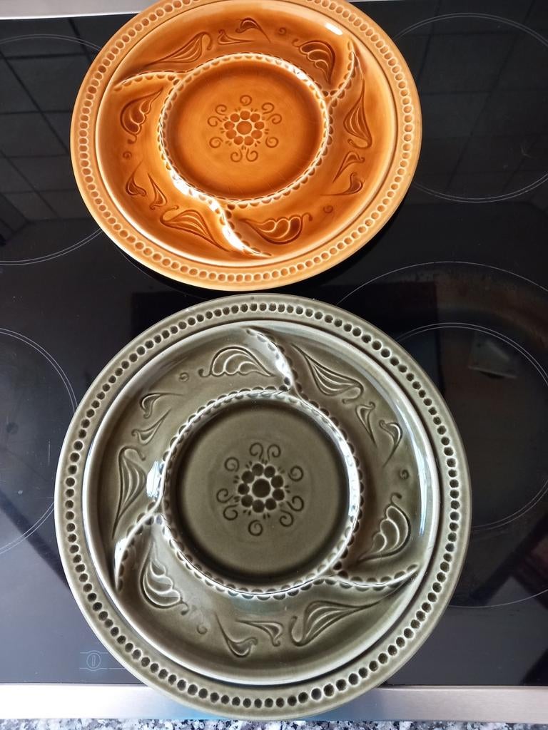 2 vintage gourmet  / fondue borden, Ophalen of Verzenden, Overige stijlen, Bord(en)