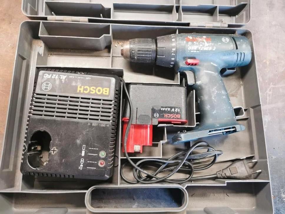 Bosch boormachine, Doe-het-zelf en Verbouw, Gereedschap | Boormachines, Ophalen, Gebruikt, Boormachine