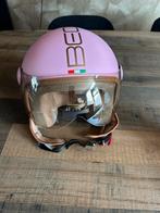 Beon Roze scooterhelm, Fietsen en Brommers, Brommerhelmen, Ophalen of Verzenden, Zo goed als nieuw