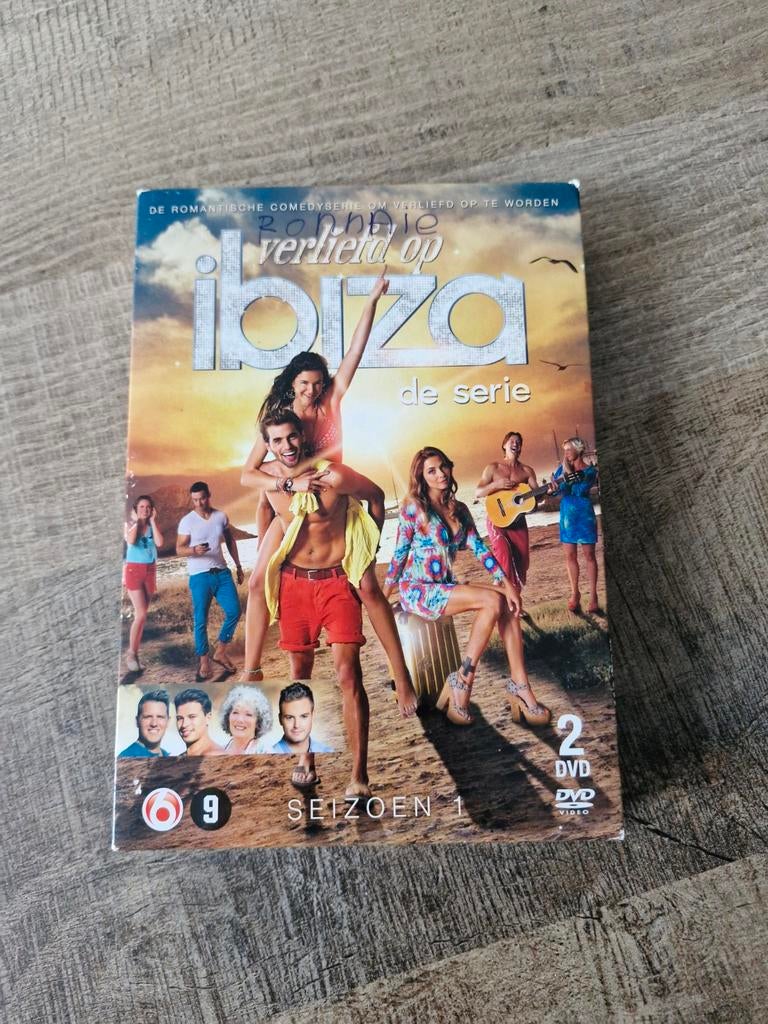 Verliefd op Ibiza de serie - Seizoen 1 DVD, Cd's en Dvd's, Ophalen of Verzenden, Zo goed als nieuw