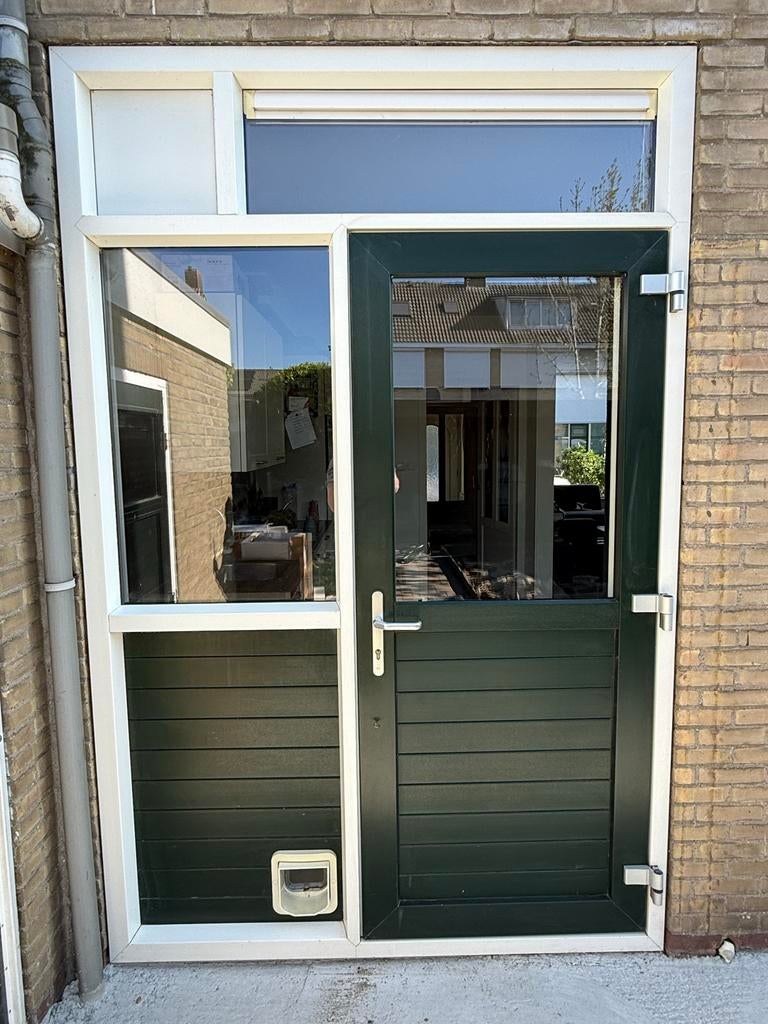 Kunststof kozijn met deur en HR++ glas (269x176 cm), Ophalen, Kunststof, Gebruikt, Buitendeur