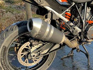 Originele KTM Super Duke uitlaat (tot 2020), Ophalen of Verzenden, Gebruikt