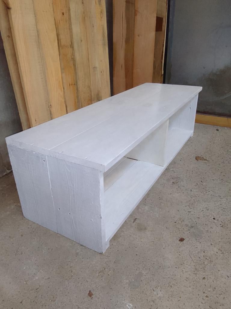 Nieuw ! Wit houten tv meubel, Huis en Inrichting, Kasten | Televisiemeubels, Ophalen, Nieuw, Eikenhout