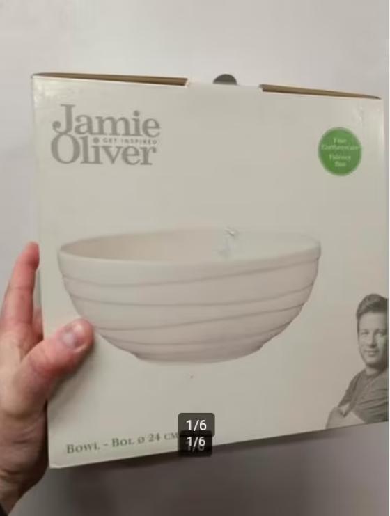 Jamie Oliver waves bowl 24 cm nieuw meerdere beschikbaar, Keramiek, Nieuw, Ophalen of Verzenden, Schaal of Schalen