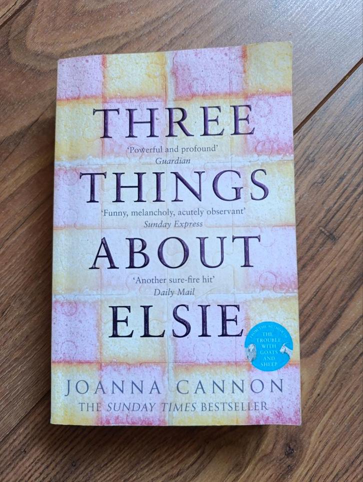 Three Things About Elsie - Joanna Cannon (Engels), Boeken, Romans, Gelezen, Europa overig, Ophalen of Verzenden