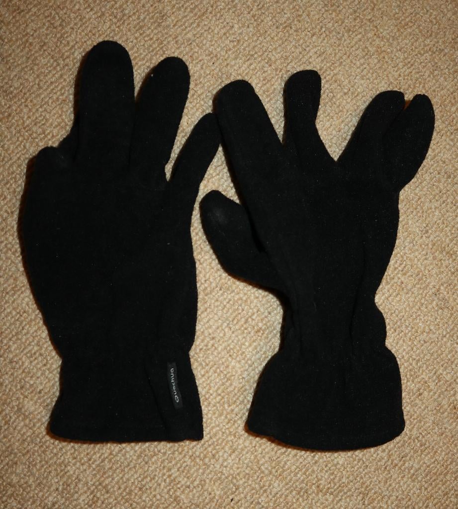 Quechua Winterhandschoenen - Zwart - Fleece Gevoerd, Kleding | Heren, Mutsen, Sjaals en Handschoenen, Ophalen of Verzenden, Zo goed als nieuw