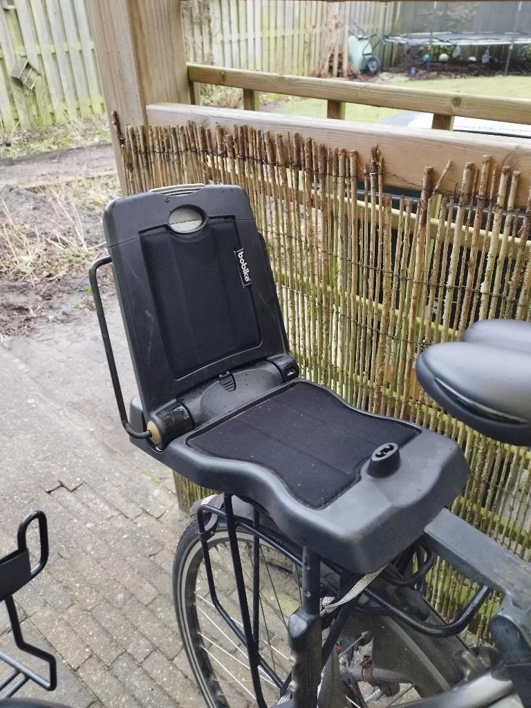 Bobike inklapbare Junior fietsstoel / achterzitje, Fietsen en Brommers, Fietsaccessoires | Fietsstoeltjes, Achterzitje, 22 t/m 36 kg
