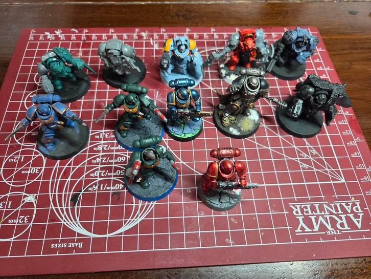 Space Marines Lot (2), Hobby en Vrije tijd, Wargaming, Zo goed als nieuw, Warhammer, Ophalen of Verzenden