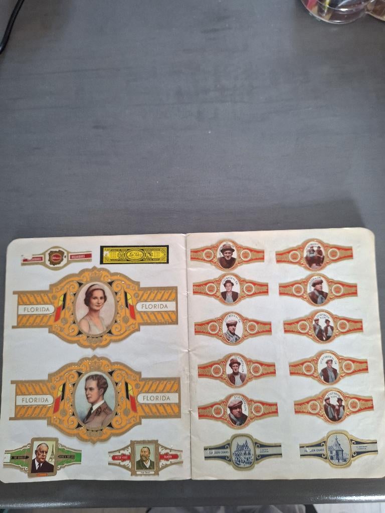 Sigarenbandjes, Ophalen of Verzenden, Gebruikt, Sigarenbandjes