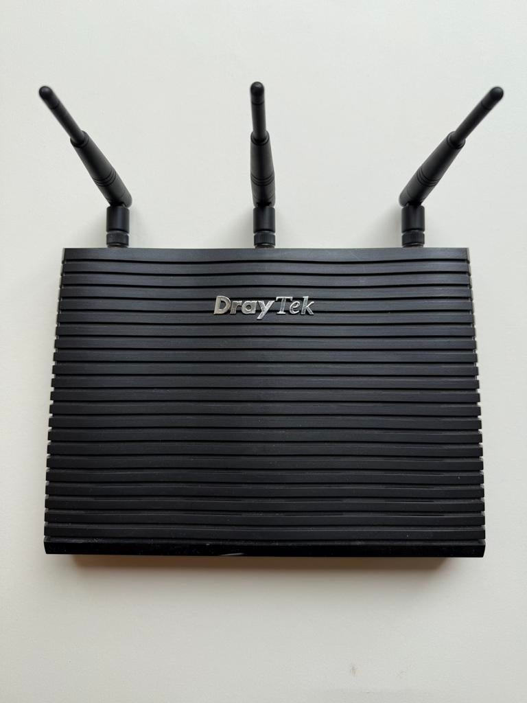 DrayTek Vigor 2920Vn Router, Ophalen of Verzenden, Gebruikt
