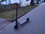Elektrische step (E-scooter) met oplader, Ophalen, Gebruikt, Elektrische step (E-scooter), Onbekend