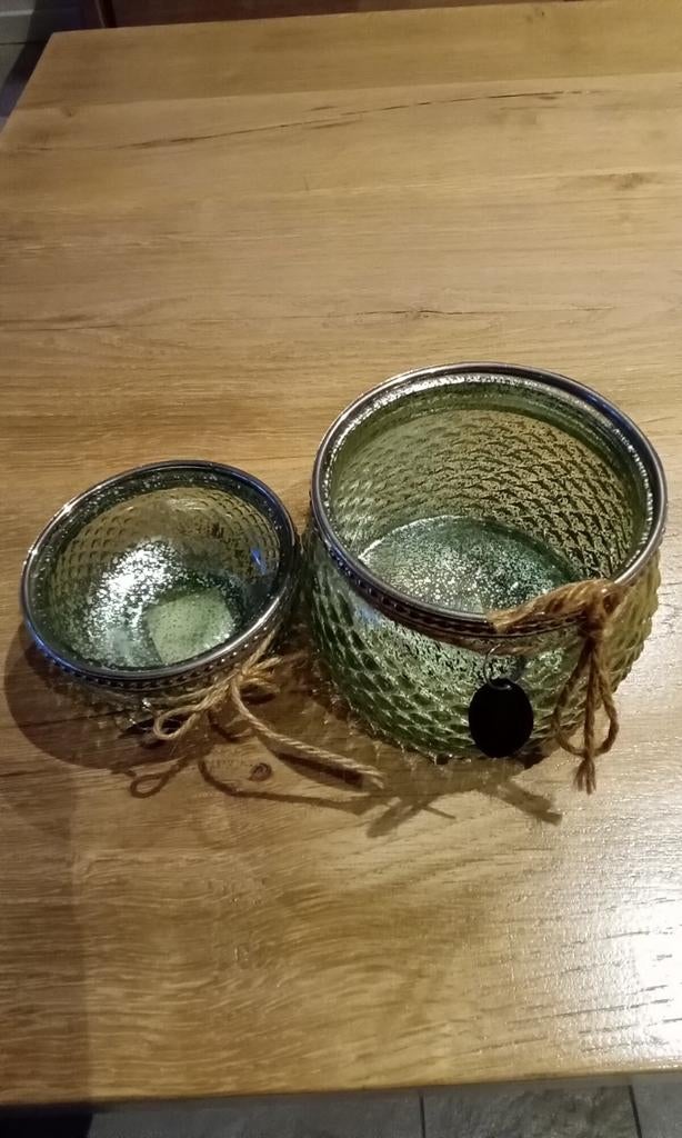 Riverdale, Ophalen of Verzenden, Zo goed als nieuw, Rond, Riet