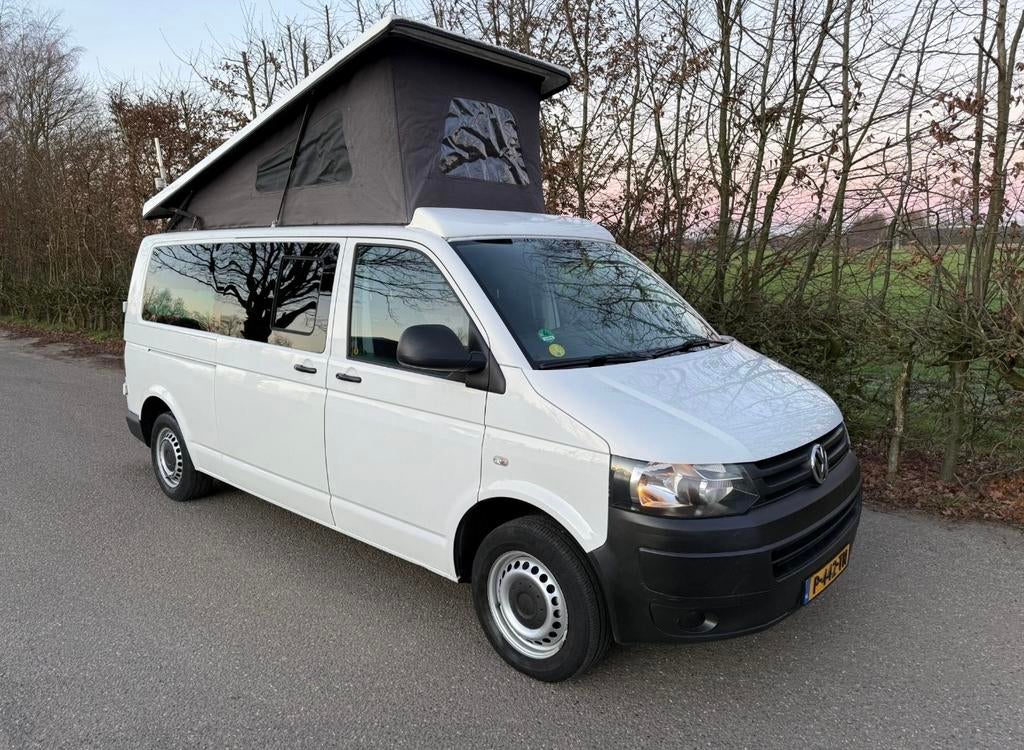 Volkswagen T5 Camperbus met hefdak - Compact en compleet, Caravans en Kamperen, Campers, Volkswagen, ABS, 4 tot 5 meter, Berliner Ring 2 Wolfsburg