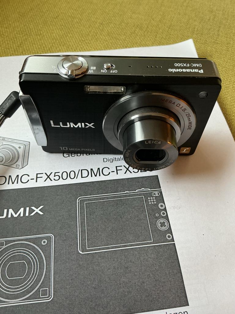 Panasonic Lumix Digitale Camera DMC-FX500, Audio, Tv en Foto, Fotocamera's Digitaal, Gebruikt, Compact, Ophalen of Verzenden, 4 t/m 7 keer