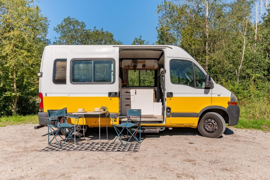 Complete Buscamper (5.5m) | Zonnepaneel | Cruisecontrol, Overige merken, Chemisch toilet, Tot en met 2, Koelkast