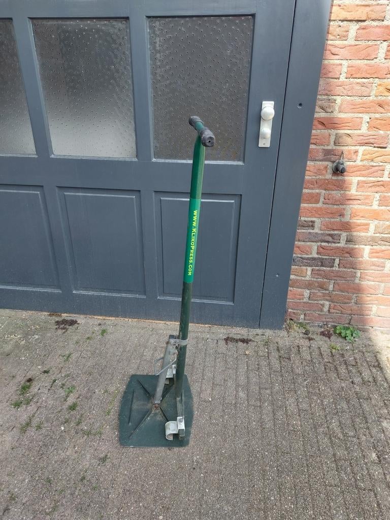 Kliko pers, Ophalen, Gebruikt