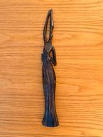 een klassieke, decoratieve Afrikaanse houtsnijwerkfiguur, Ophalen of Verzenden