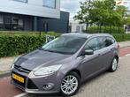 Ford Focus Wagon 1.0 EcoBoost Titanium Cruise/Climate-contro, Auto's, Euro 5, 125 pk, Gebruikt, Zwart