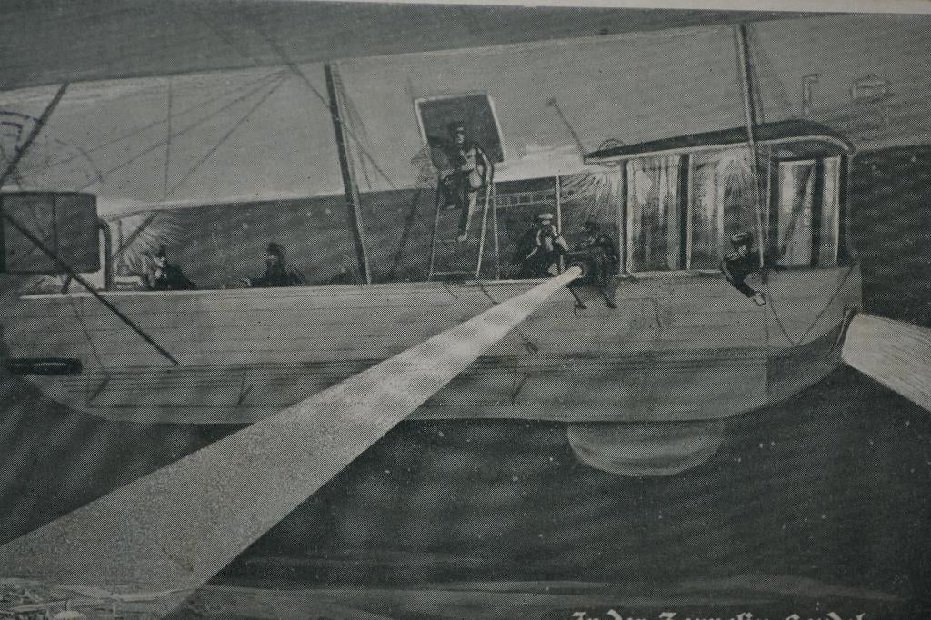 DUITSLAND WW1 1915 ZEPPELIN GONDEL SOLDATEN, Ophalen of Verzenden, Voor 1920, Gelopen, Sterren en Beroemdheden