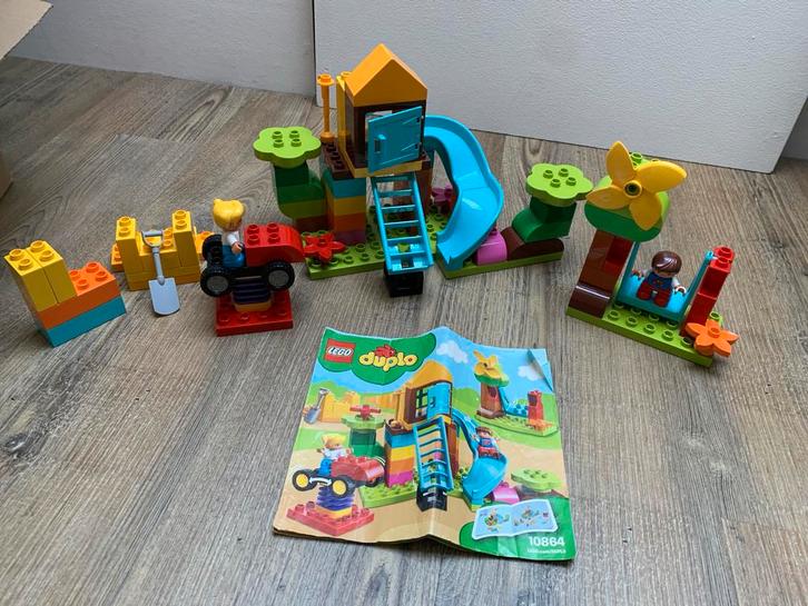 Lego Duplo Grote Speeltuin 10864 - Compleet met boekje, Kinderen en Baby's, Speelgoed | Duplo en Lego, Zo goed als nieuw, Duplo