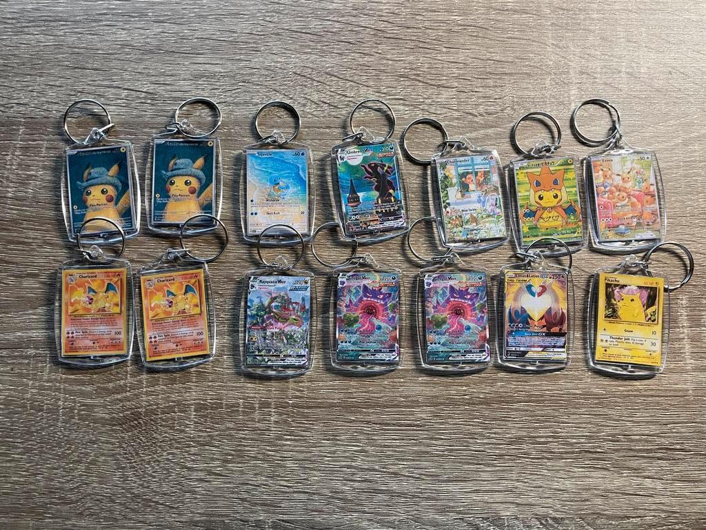 Grote lot Pokémon kaart sleutelhangers, Ophalen of Verzenden