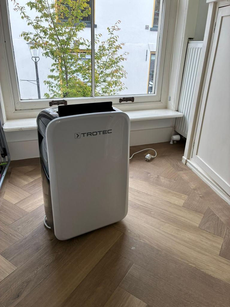 Luchtontvochtiger, Witgoed en Apparatuur, Ophalen of Verzenden, Zo goed als nieuw, Luchtontvochter