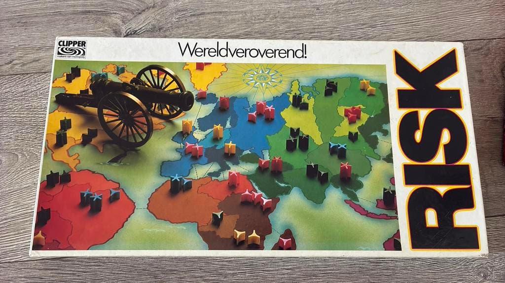 Risk, Hobby en Vrije tijd, Gezelschapsspellen | Bordspellen, Ophalen of Verzenden, Zo goed als nieuw