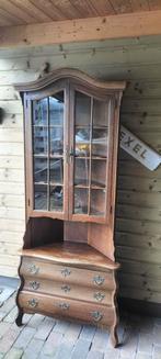 Houten hoekkast met glazen deuren en lades, Ophalen