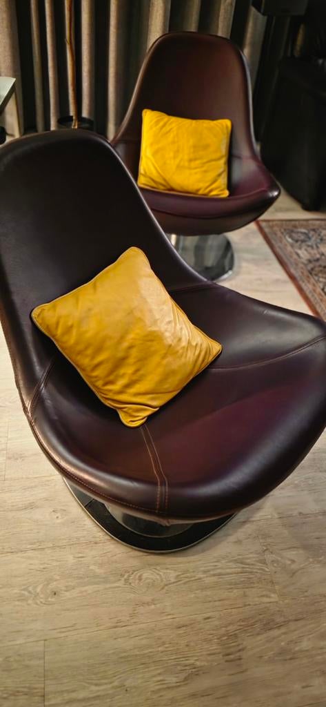 Moderne draaibare fauteuil, Huis en Inrichting, Fauteuils, Ophalen
