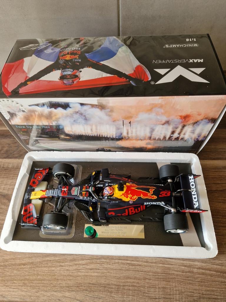 Max verstappen RB16B winnaar Zandvoort 2021 schaal 1/18, Verzamelen, Verzenden, Zo goed als nieuw, Formule 1