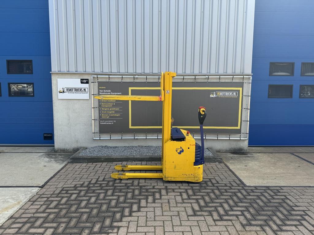 VS-21780 Elektrische compacte stapelaar Stocklin 2800mm Free, 1000 tot 2000 kg, Elektrisch, Stapelaar, Stocklin