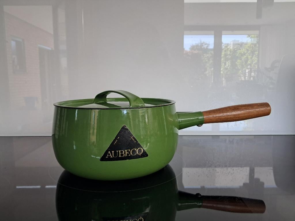 Vintage geëmailleerde groene steelpan Aubeco, Huis en Inrichting, Ophalen of Verzenden, Zo goed als nieuw, Overige materialen