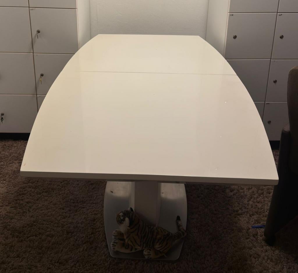 Uitschuifbare eettafel, Gebruikt, Vijf personen of meer, 150 tot 200 cm, Rechthoekig