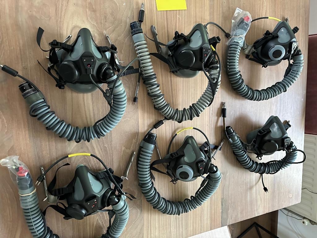 Gentex zuurstofmaskers: MBU-5, MBU-12 en MBU-20's, Verzamelen, Luchtvaart en Vliegtuigspotten, Ophalen of Verzenden, Zo goed als nieuw