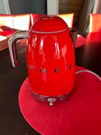 Smeg Waterkoker Rood - Nieuw model KLF04RDEU, 1 tot 2 liter, Ophalen, Zo goed als nieuw, Draadloos