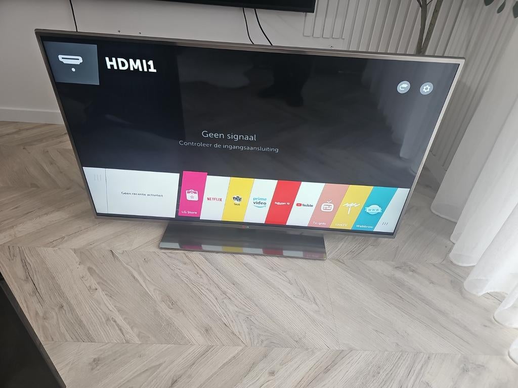 LG SMART TV 47 INCH 100 HZ APPS WIFI, Ophalen of Verzenden, Zo goed als nieuw, 100 Hz, 100 cm of meer