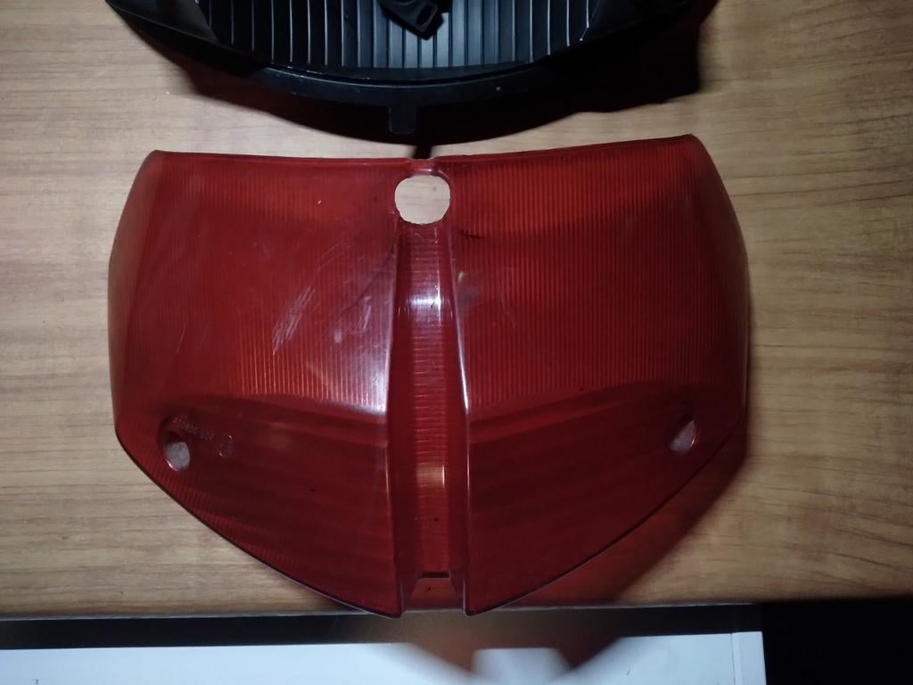 Speedfight buddy seat, achtervleugel en achterlicht., Fietsen en Brommers, Brommeronderdelen | Scooters, Ophalen, Gebruikt, Zadel