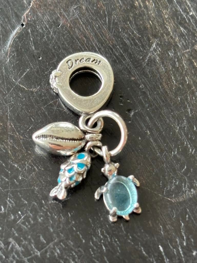 Zilveren bedel schildpad, schelp en vis. Past Pandora, Sieraden, Tassen en Uiterlijk, Bedels, Overige merken, Nieuw, Ophalen of Verzenden