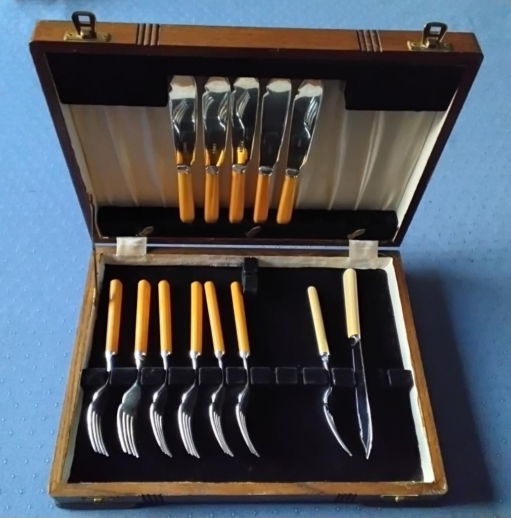 Antiek engels vis couvert, Antiek en Kunst, Antiek | Bestek, Ophalen