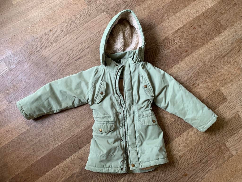 Mooie groene parka / winterjas Lil atelier (maat 104), Ophalen, Gebruikt, Meisje, Jas
